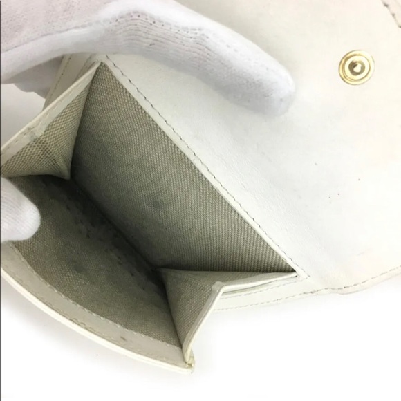 Jimmy Choo Nellie Star Studded Leather Bifold Wallet - Picture 9 of 17